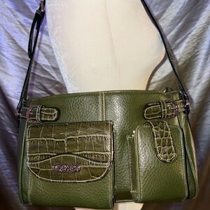 90’s Brighton Pebble Leather Green Purse